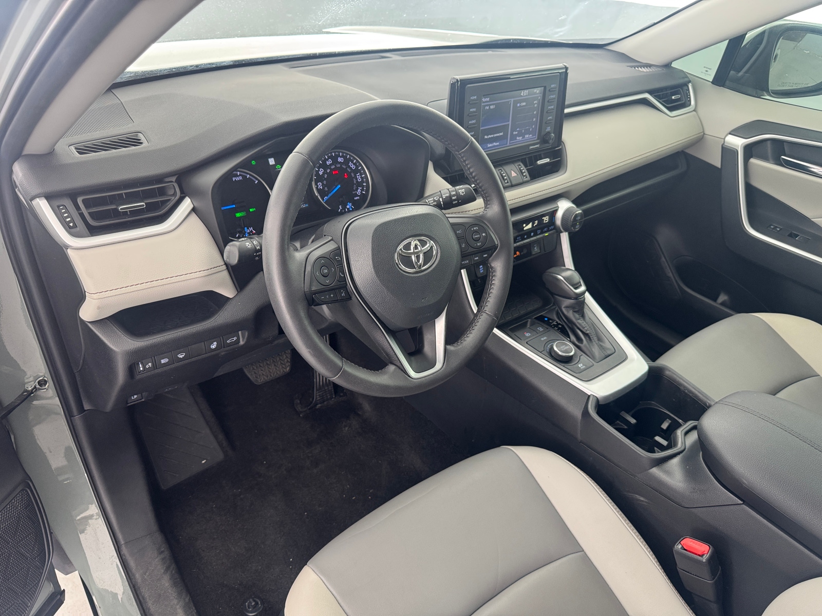 Thumbnail: 2022 Toyota RAV4 - 3