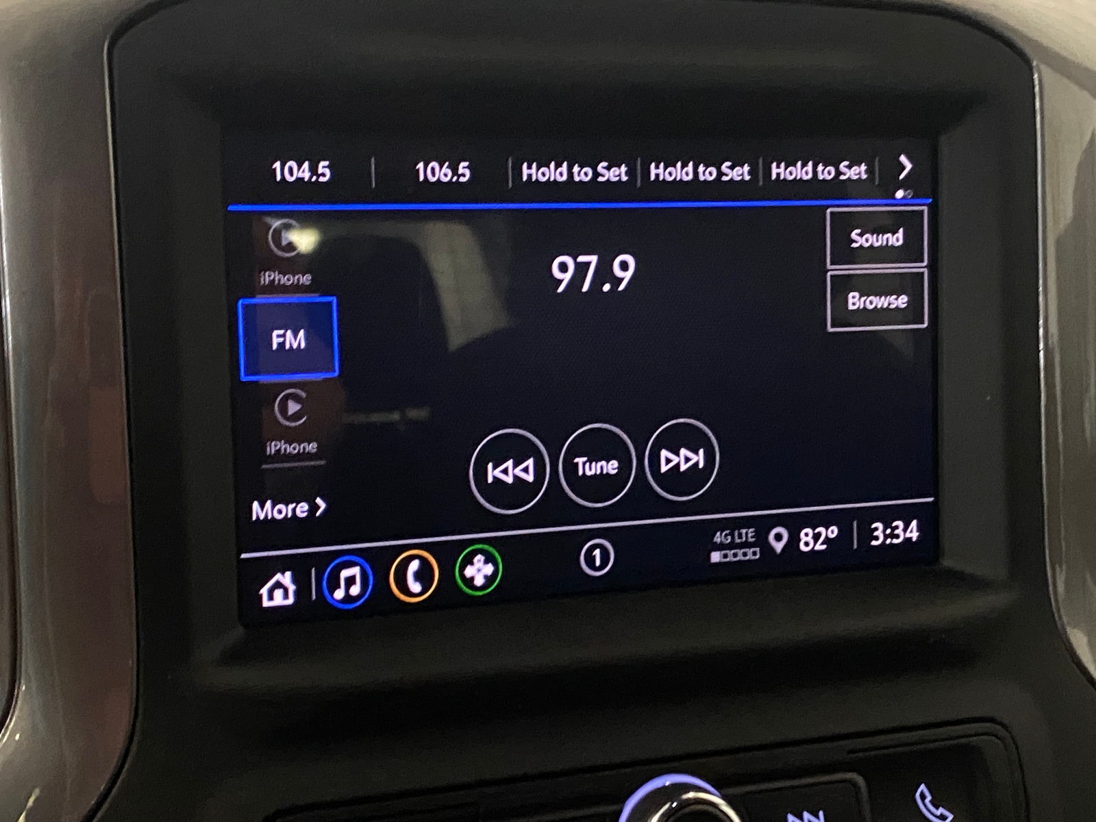 Thumbnail: 2024 Chevrolet Silverado 3500 - 4