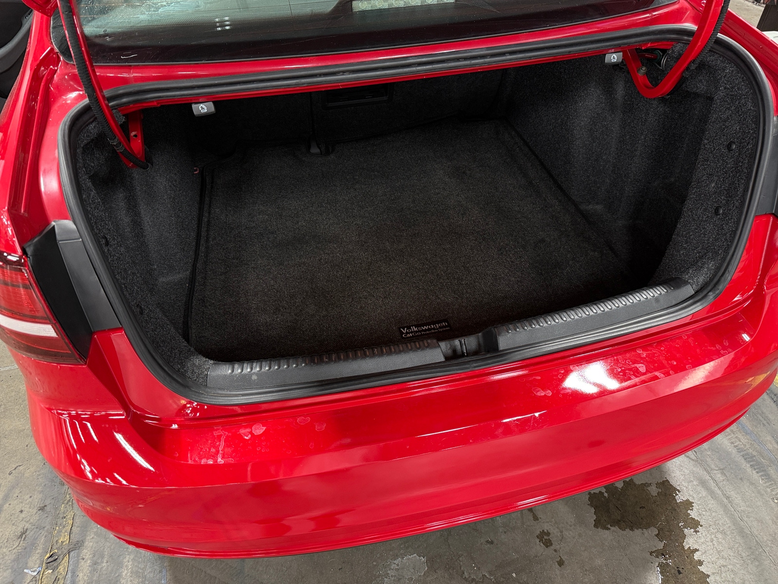 Thumbnail: 2016 Volkswagen Jetta - 6