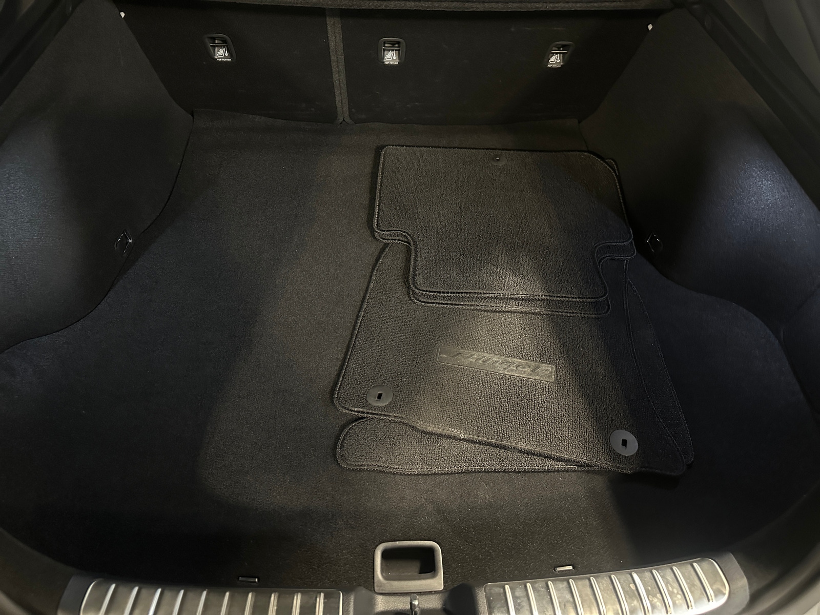Thumbnail: 2023 Kia Stinger - 6