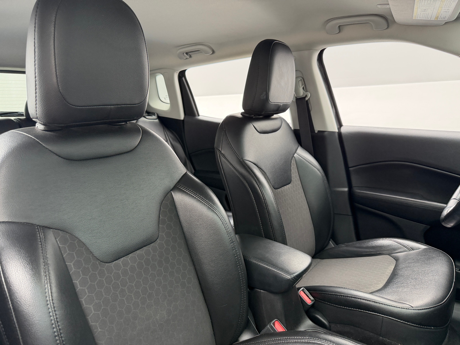 Thumbnail: 2020 Jeep Compass - 2
