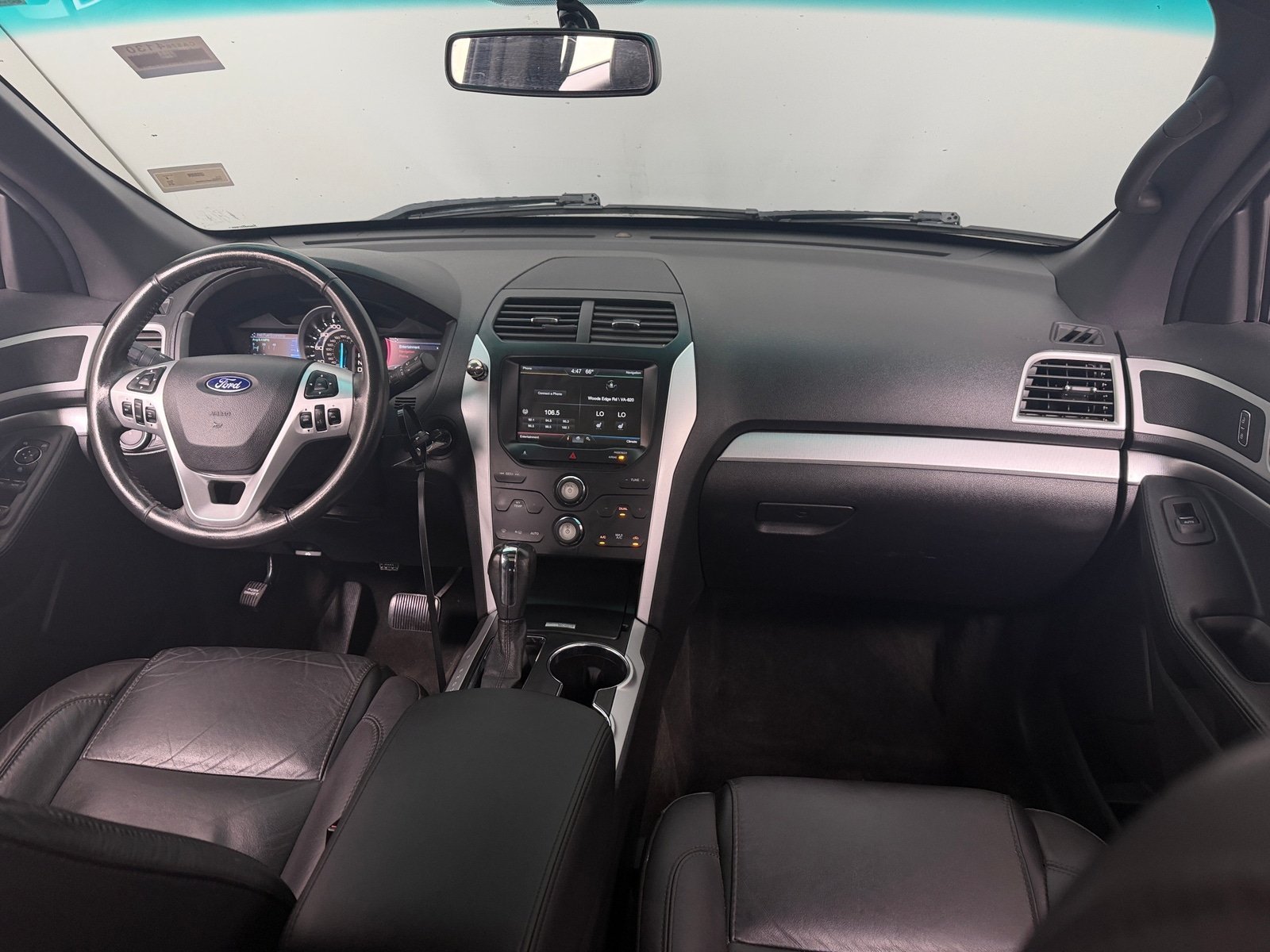 Thumbnail: 2015 Ford Explorer - 2