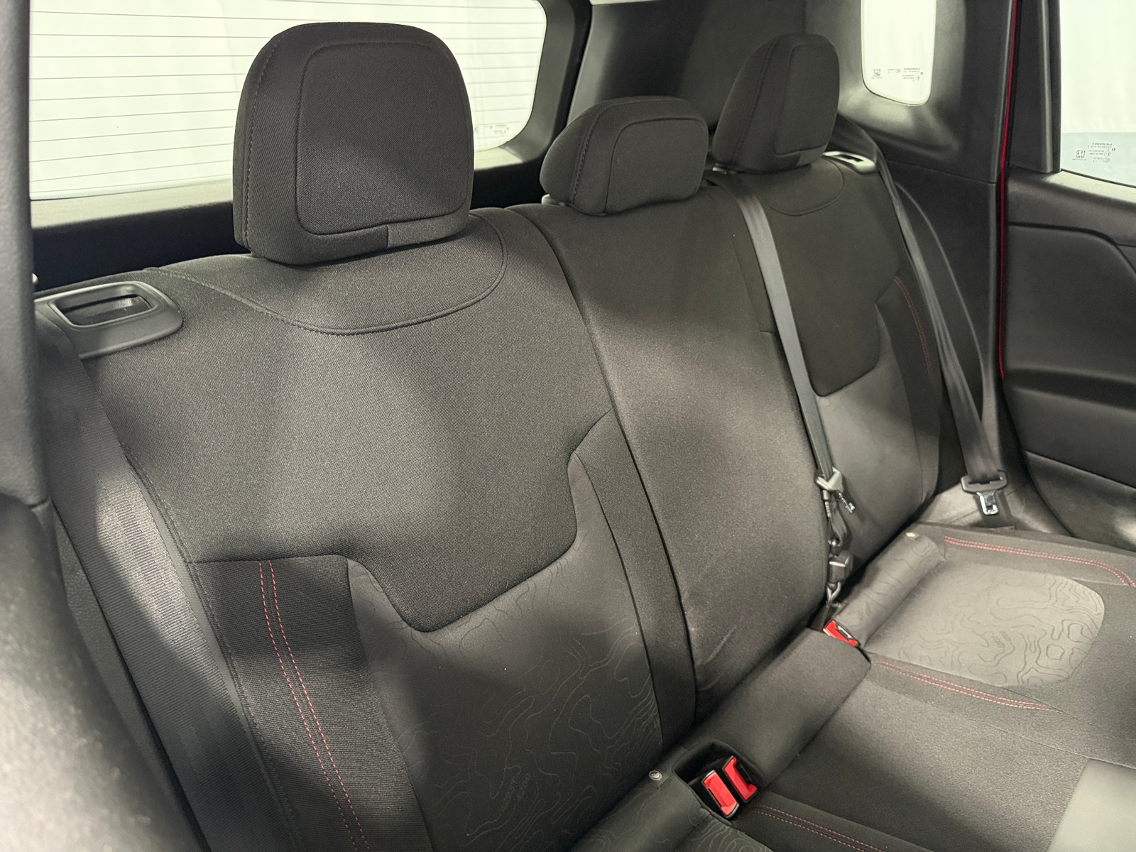Thumbnail: 2016 Jeep Renegade - 6