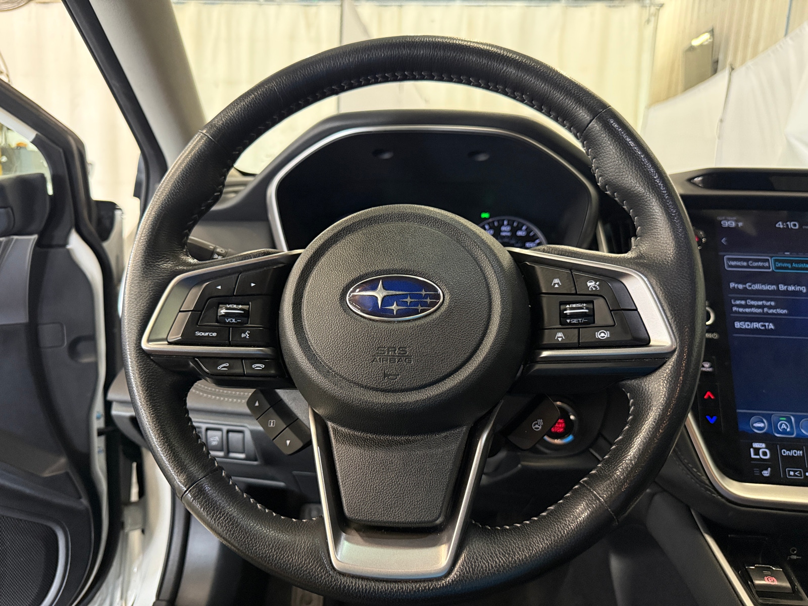 Thumbnail: 2022 Subaru Outback - 4
