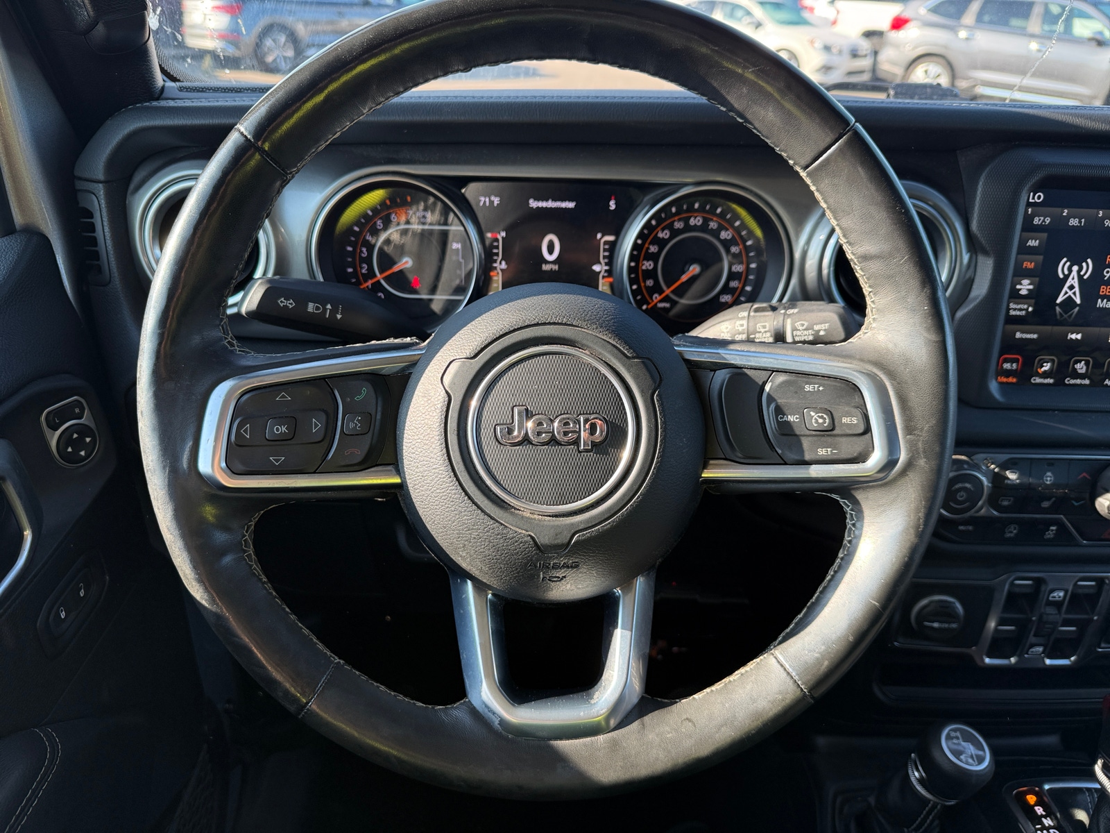 Thumbnail: 2019 Jeep Wrangler - 5