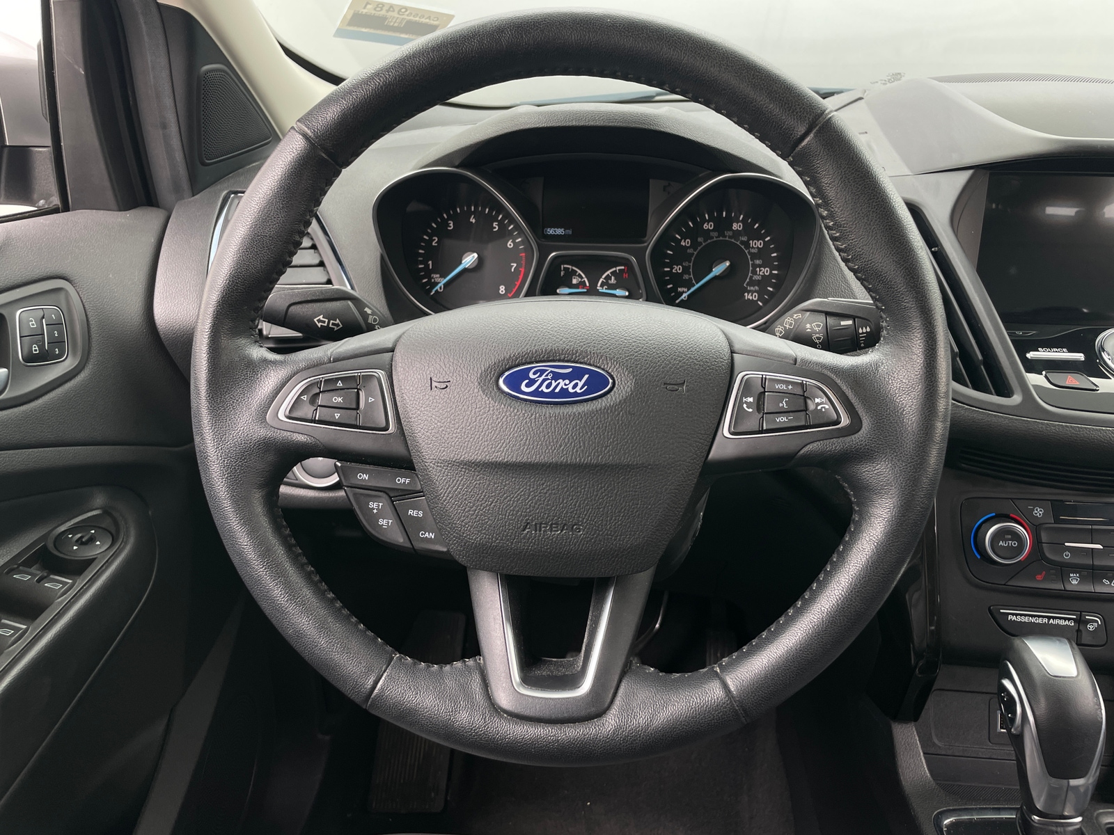 Thumbnail: 2019 Ford Escape - 4