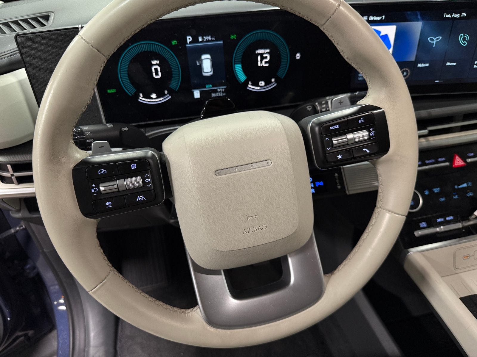 Thumbnail: 2025 Hyundai Santa Fe - 4