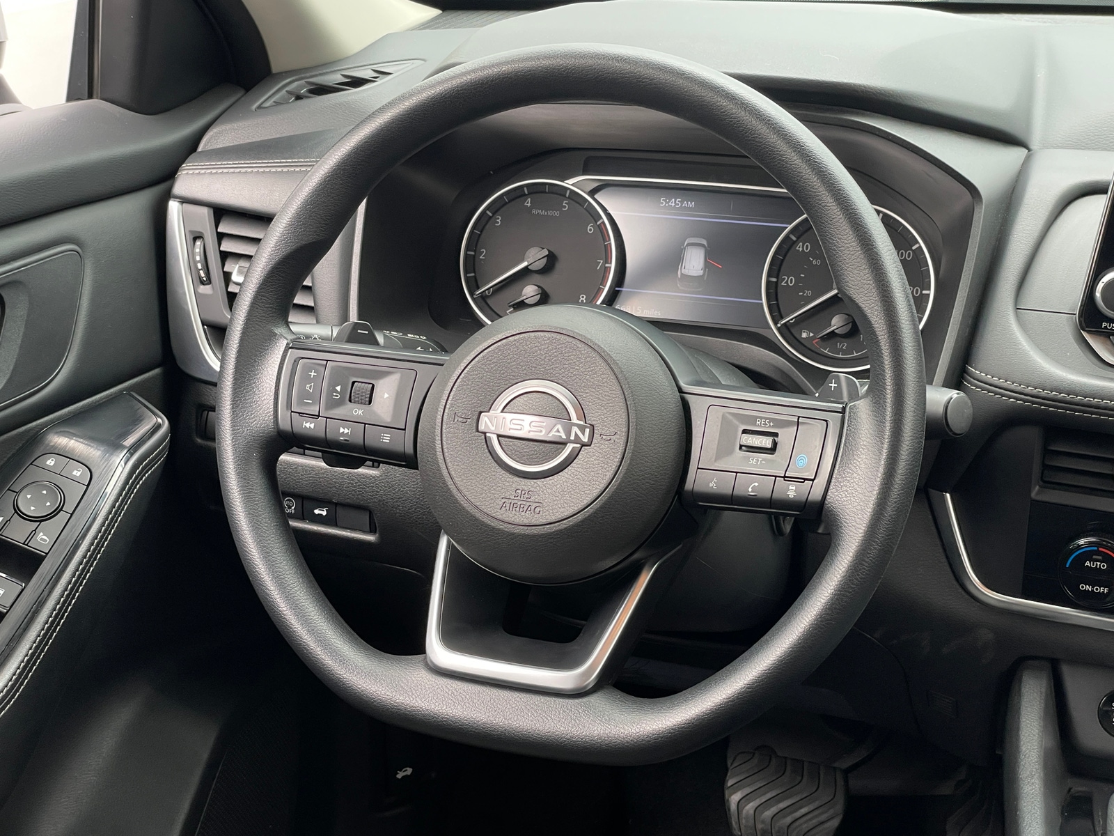 Thumbnail: 2024 Nissan Rogue - 5