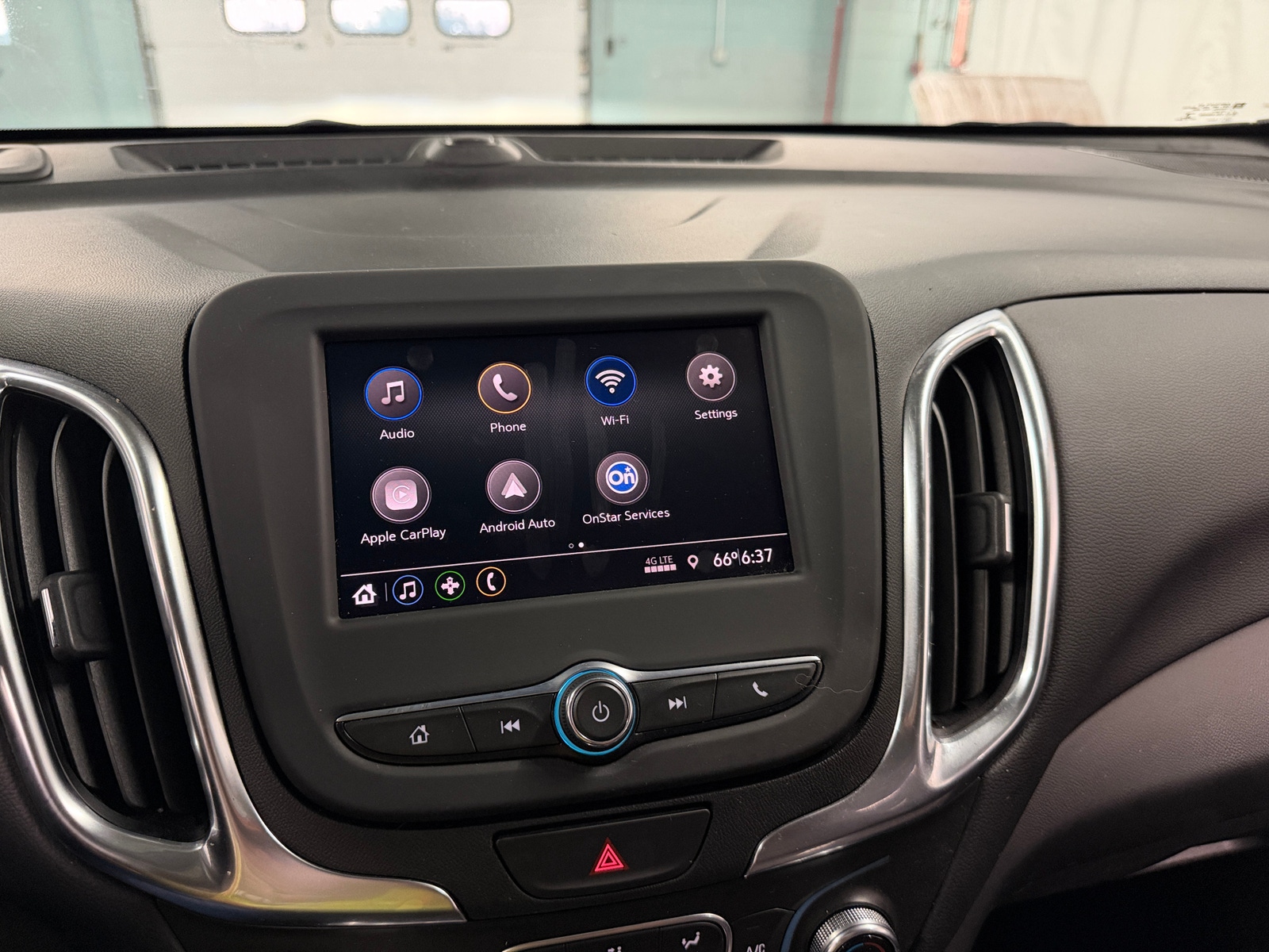 Thumbnail: 2021 Chevrolet Equinox - 4