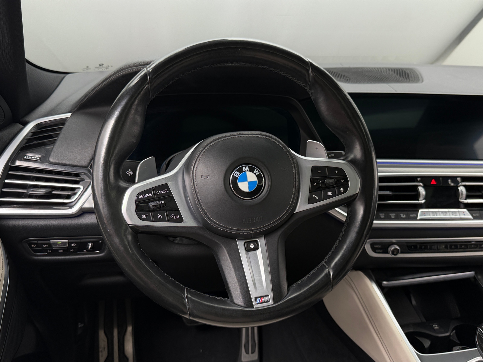 Thumbnail: 2021 BMW X6 - 4