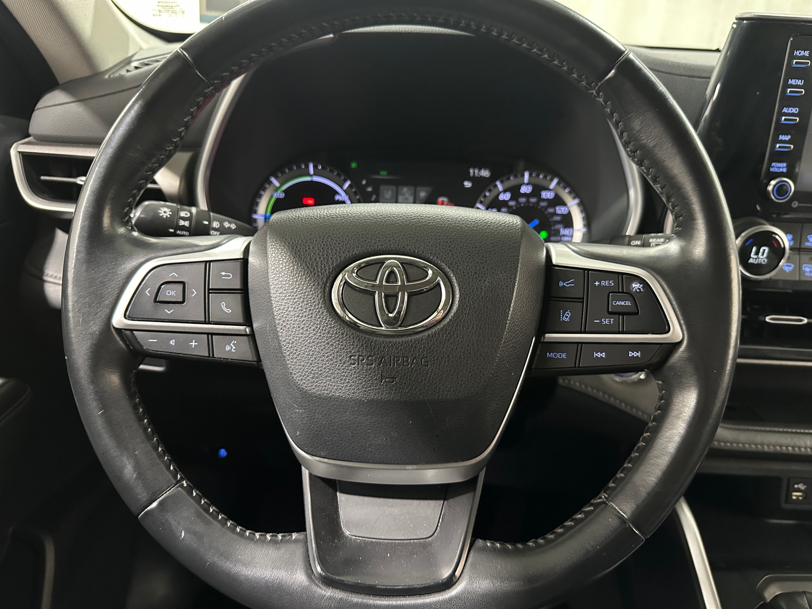 Thumbnail: 2022 Toyota Highlander - 4