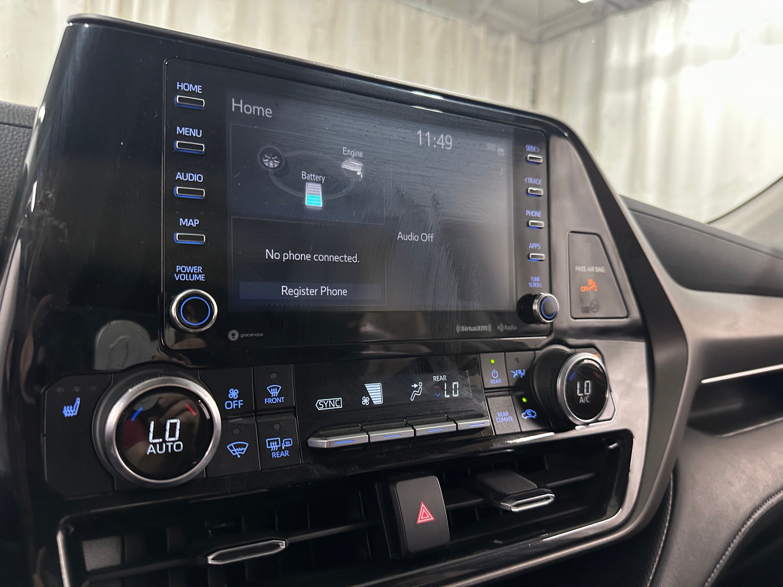 Thumbnail: 2022 Toyota Highlander - 3