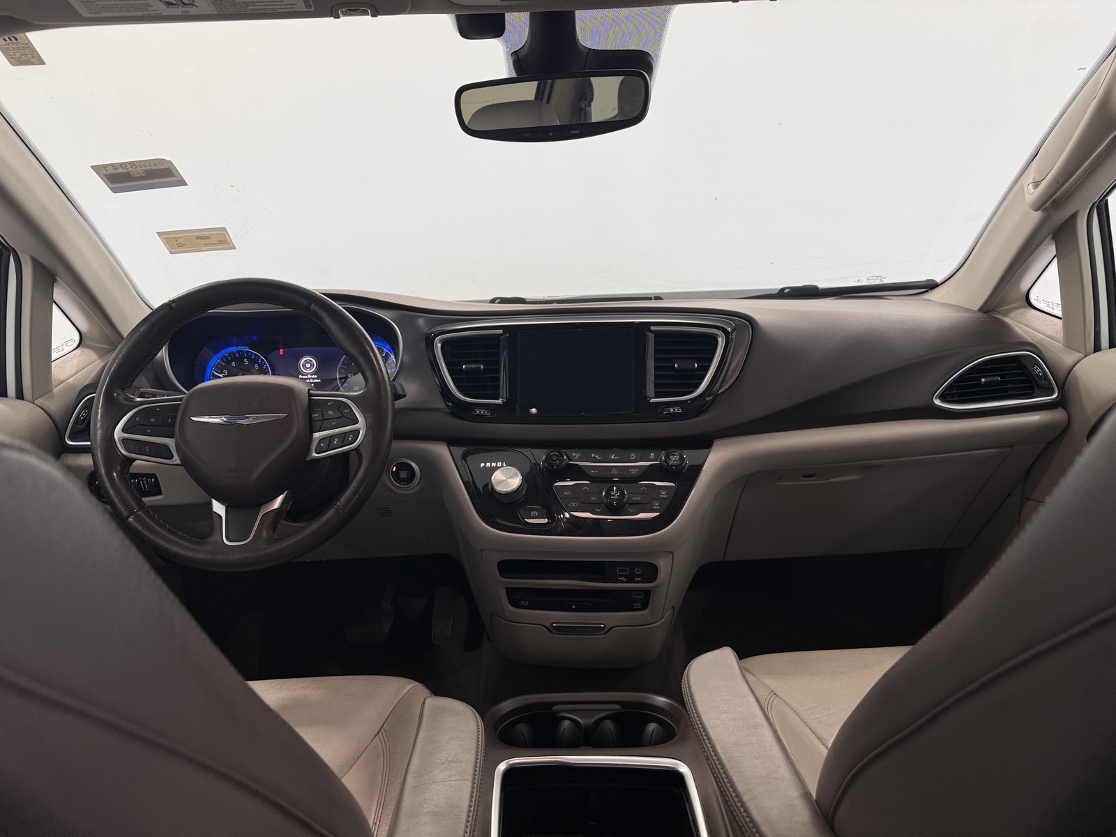 Thumbnail: 2019 Chrysler Pacifica - 2