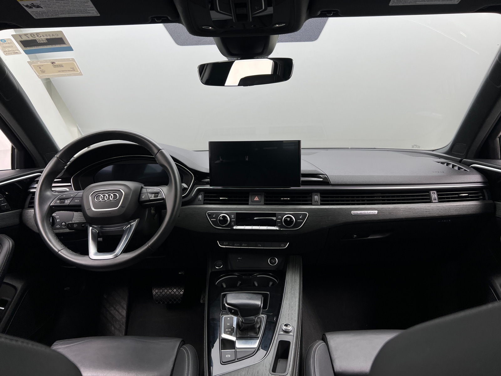 Thumbnail: 2023 Audi A4 - 2