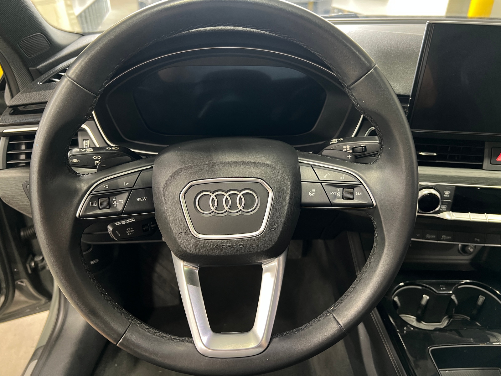 Thumbnail: 2023 Audi A4 - 4
