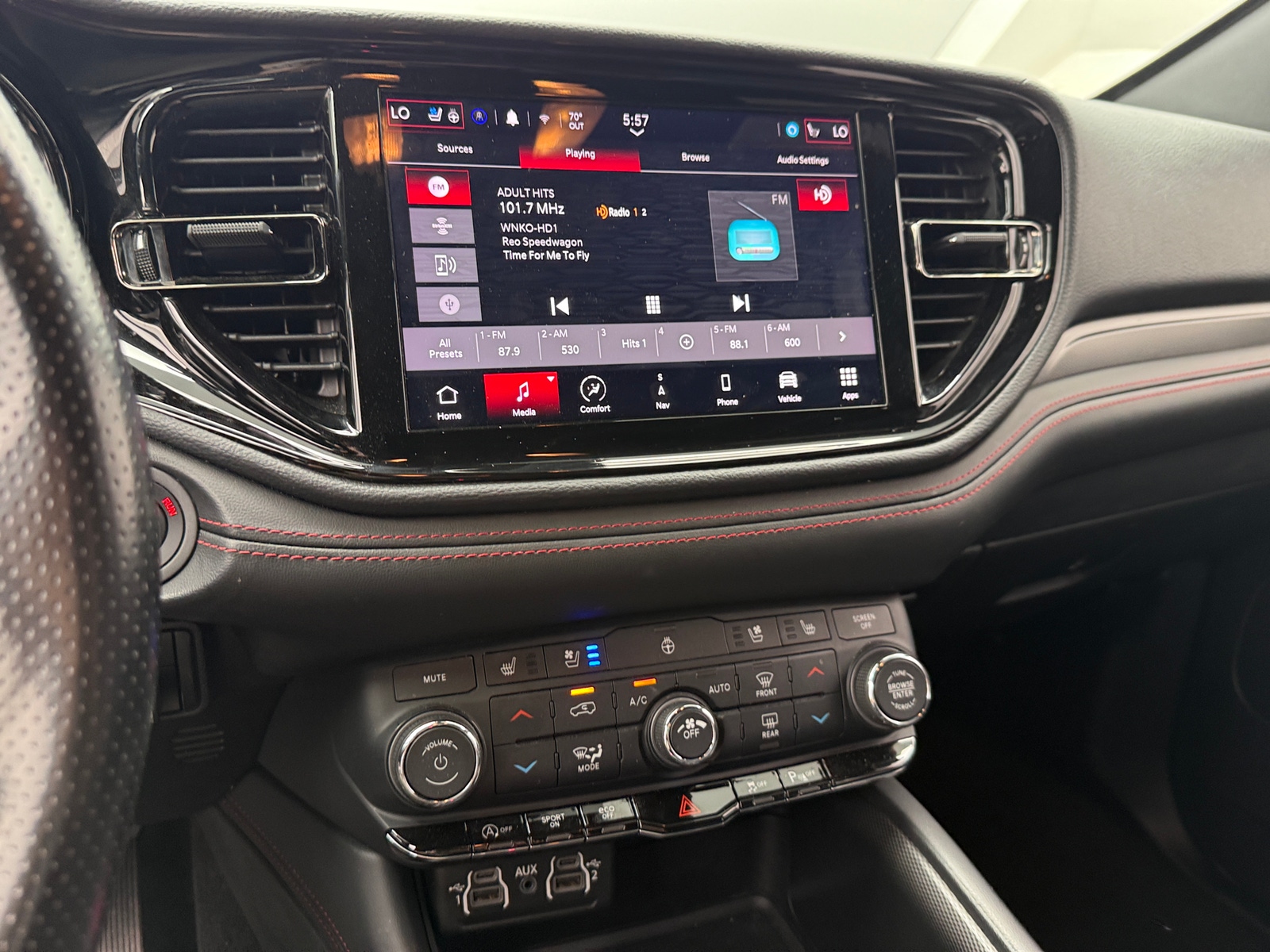 Thumbnail: 2024 Dodge Durango - 3