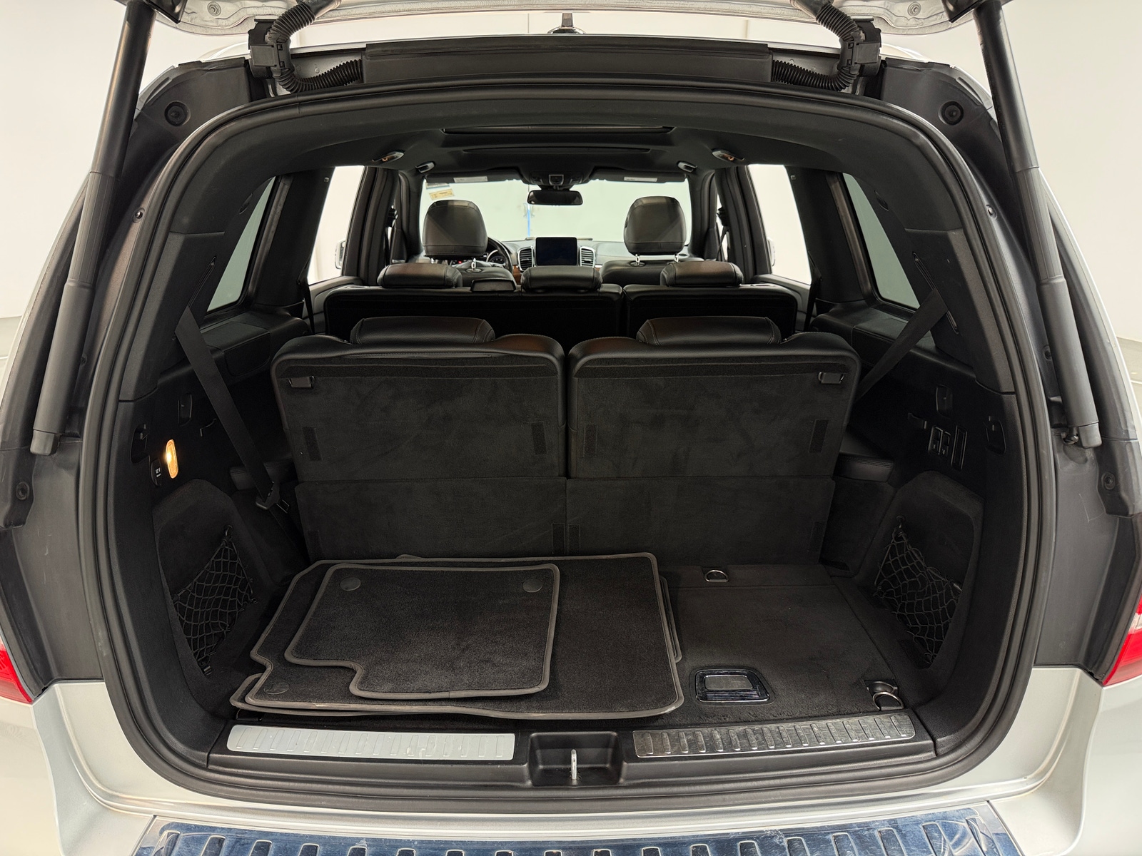 Thumbnail: 2019 Mercedes-Benz GLS - 6