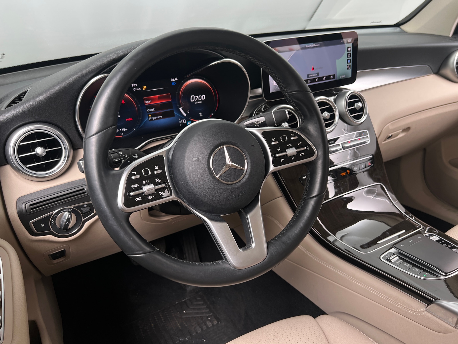 Thumbnail: 2021 Mercedes-Benz GLC - 4