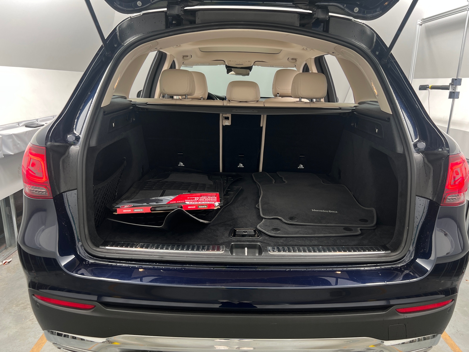 Thumbnail: 2021 Mercedes-Benz GLC - 6