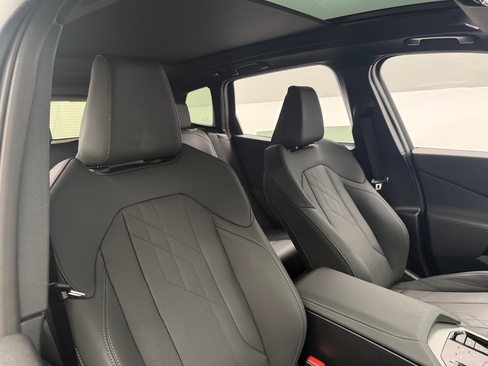 Thumbnail: 2026 BMW X3 - 2