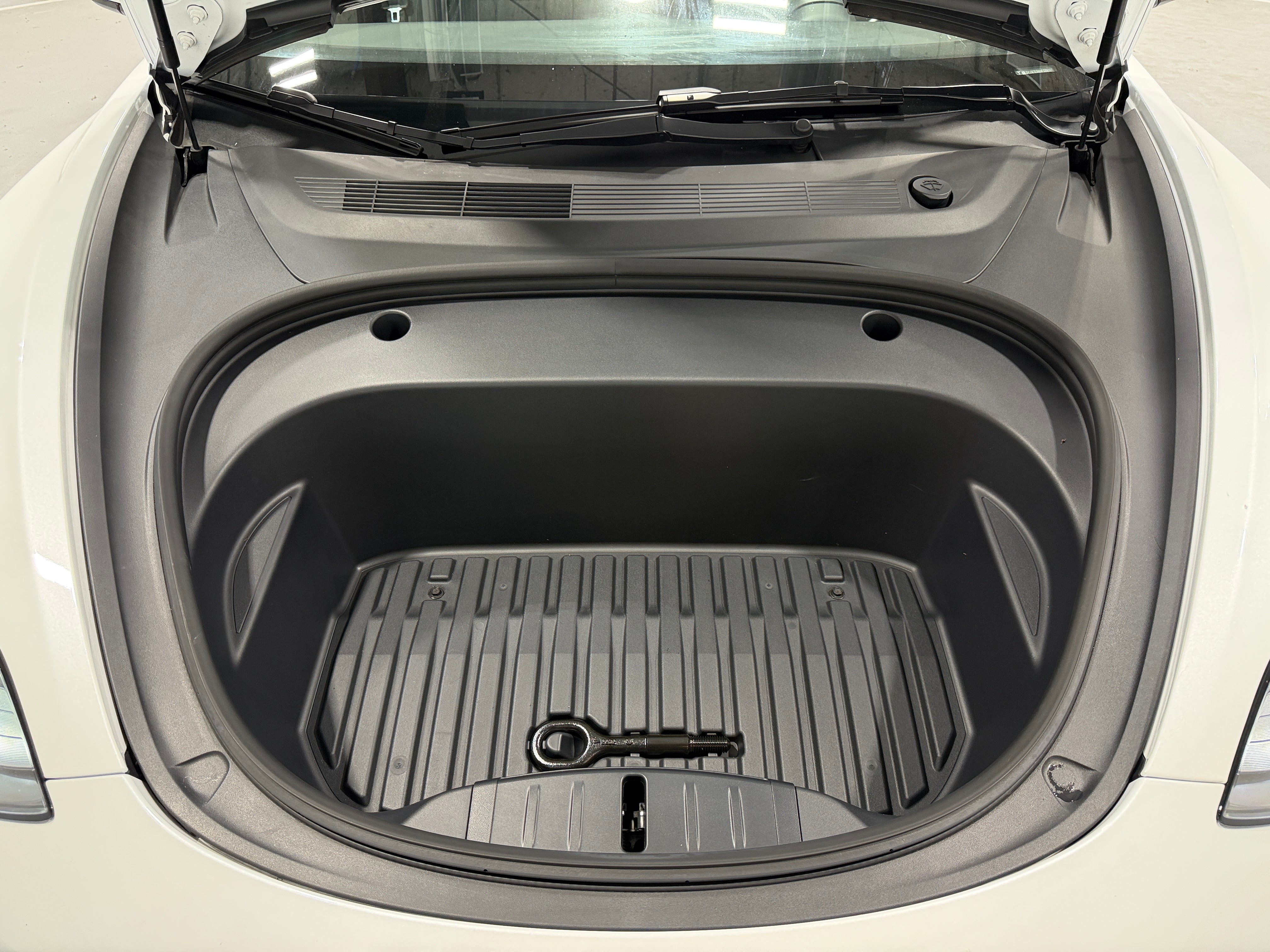 Used 2022 Tesla Model 3 Long Range with VIN 5YJ3E1EB6NF335027 for sale in Auburn, WA