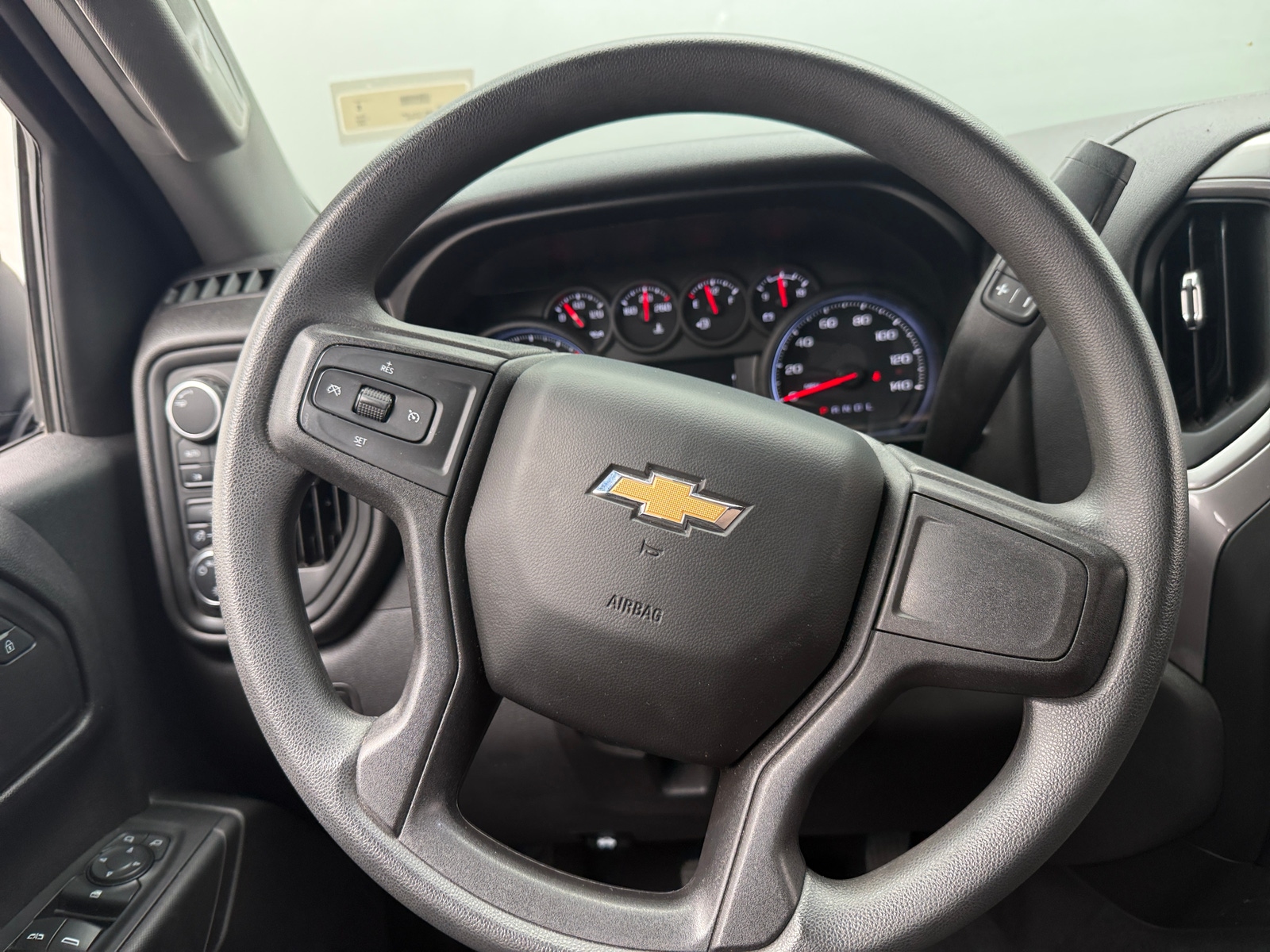 Thumbnail: 2021 Chevrolet Silverado 1500 - 5