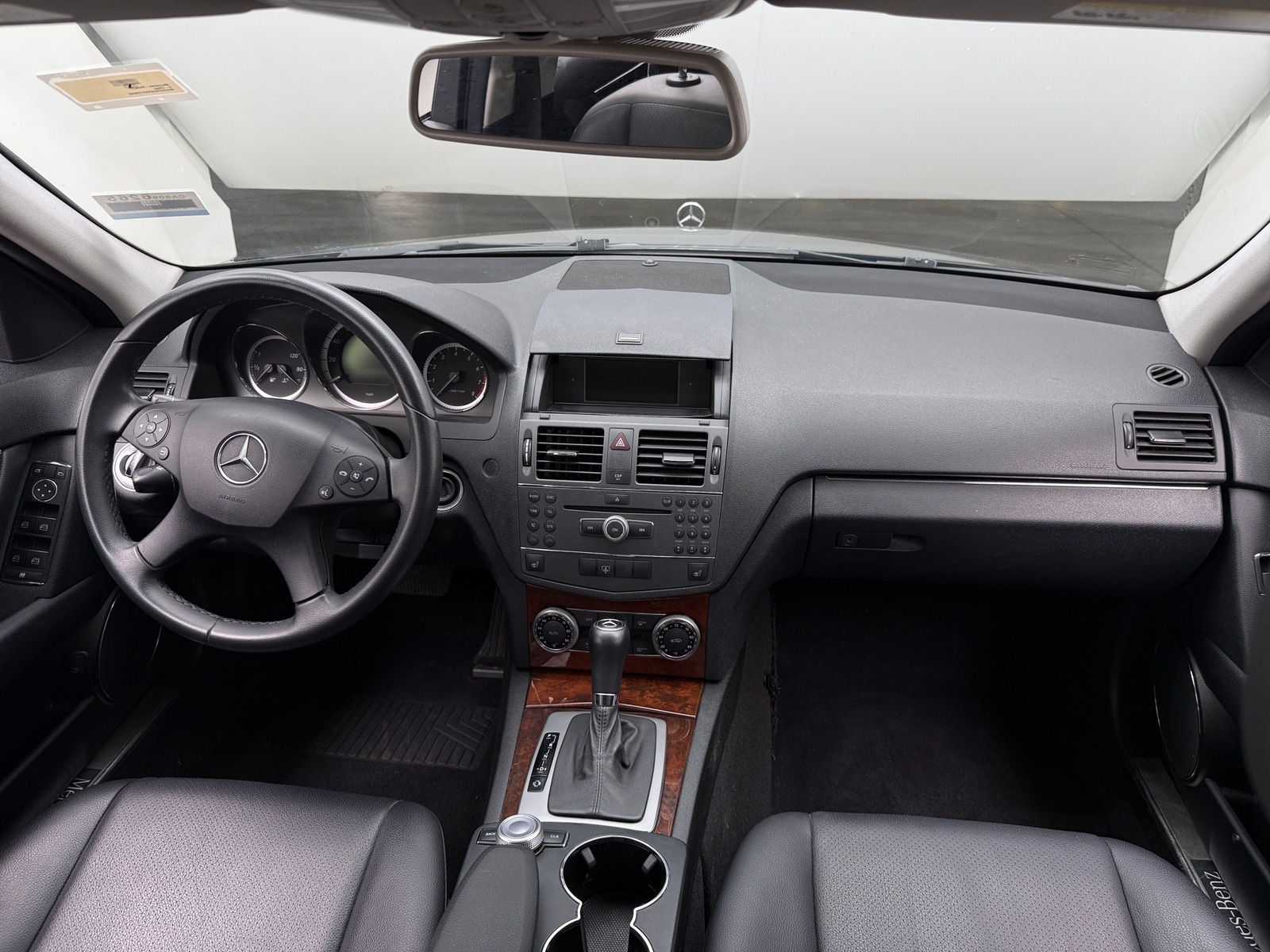 Thumbnail: 2010 Mercedes-Benz C-Class - 2
