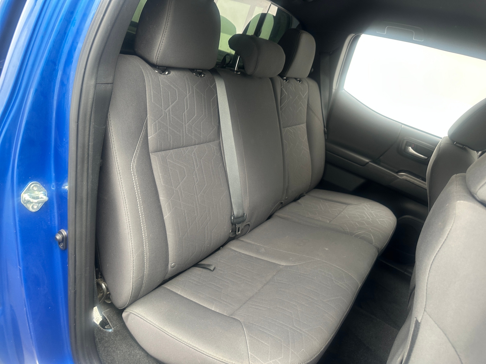 Thumbnail: 2016 Toyota Tacoma - 6