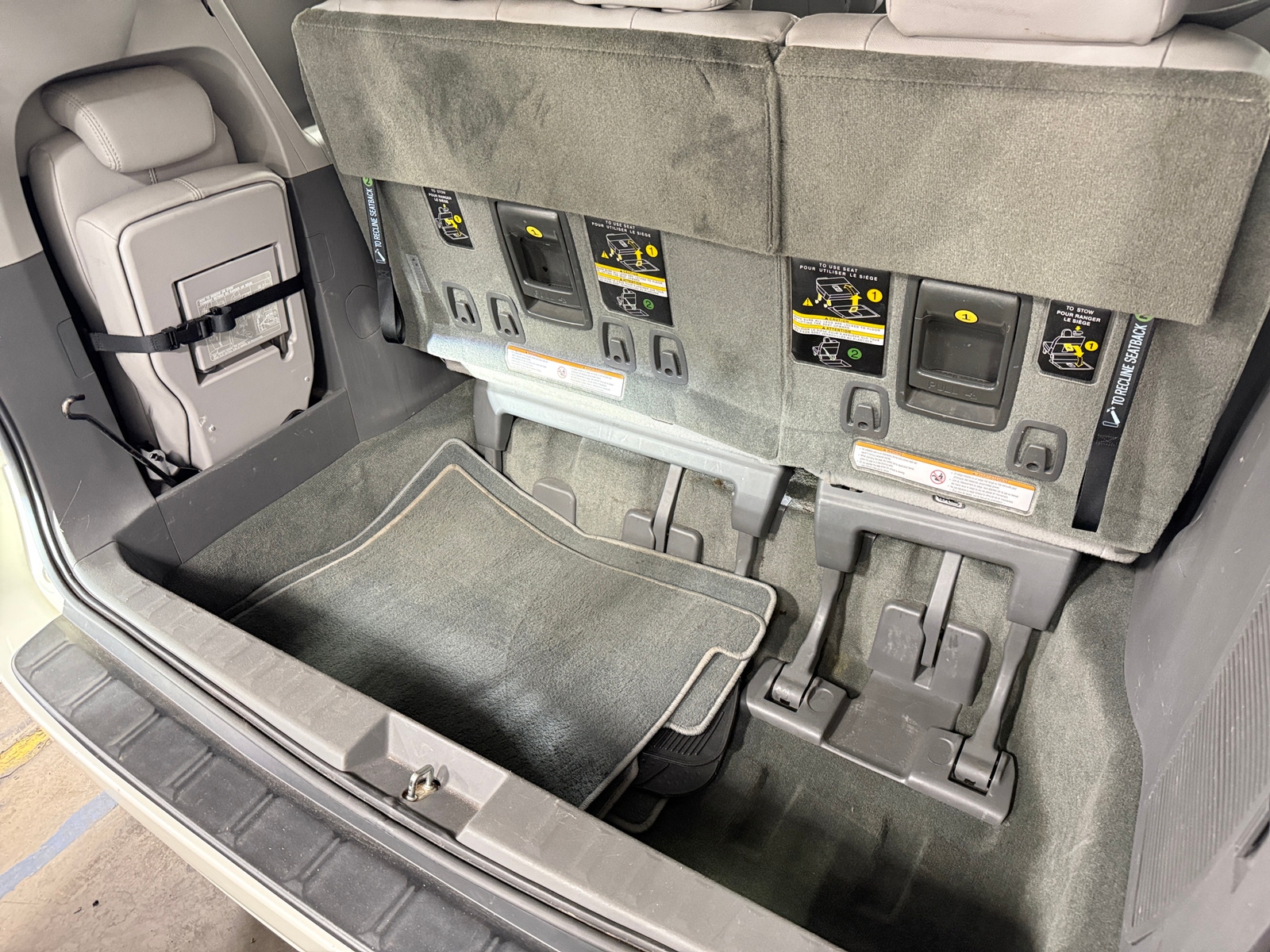 Thumbnail: 2018 Toyota Sienna - 6