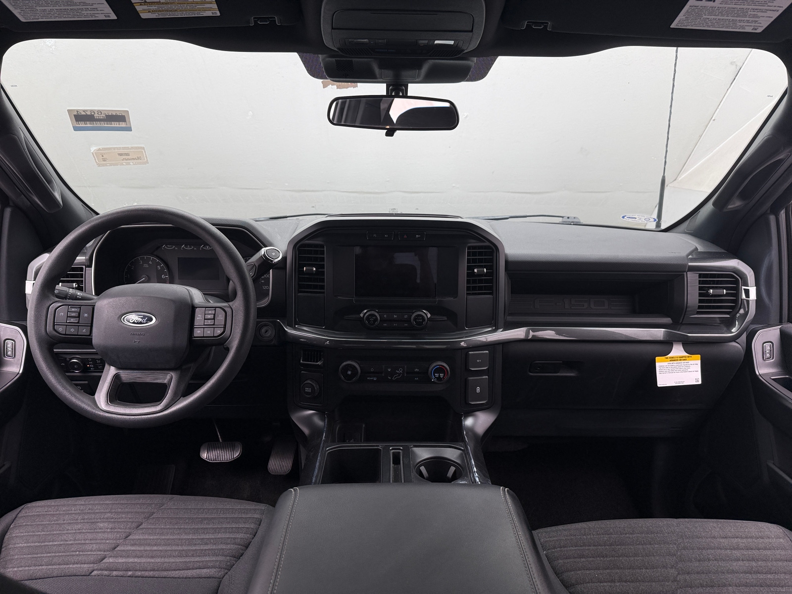 Thumbnail: 2022 Ford Econoline - 3