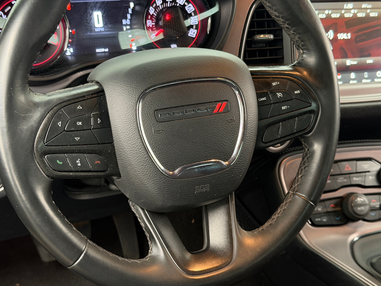 Thumbnail: 2023 Dodge Challenger - 4