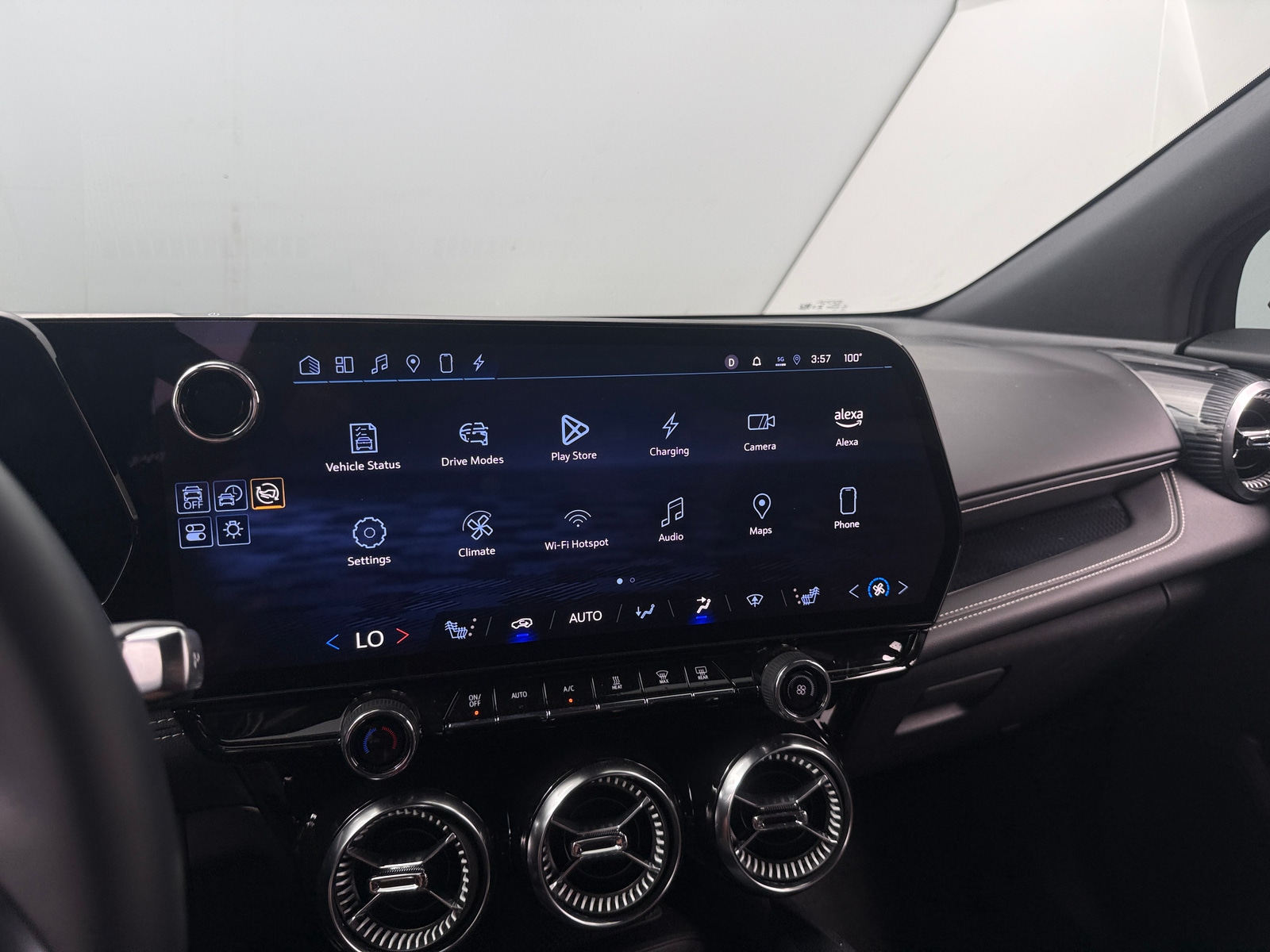Thumbnail: 2024 Chevrolet Blazer EV - 3