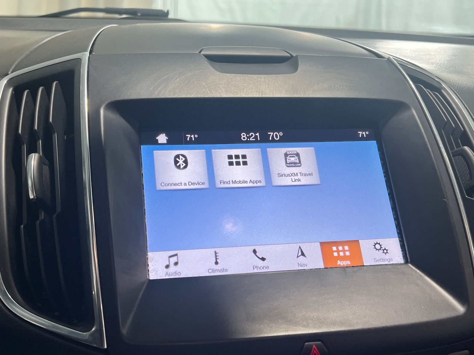 Thumbnail: 2019 Ford Edge - 3