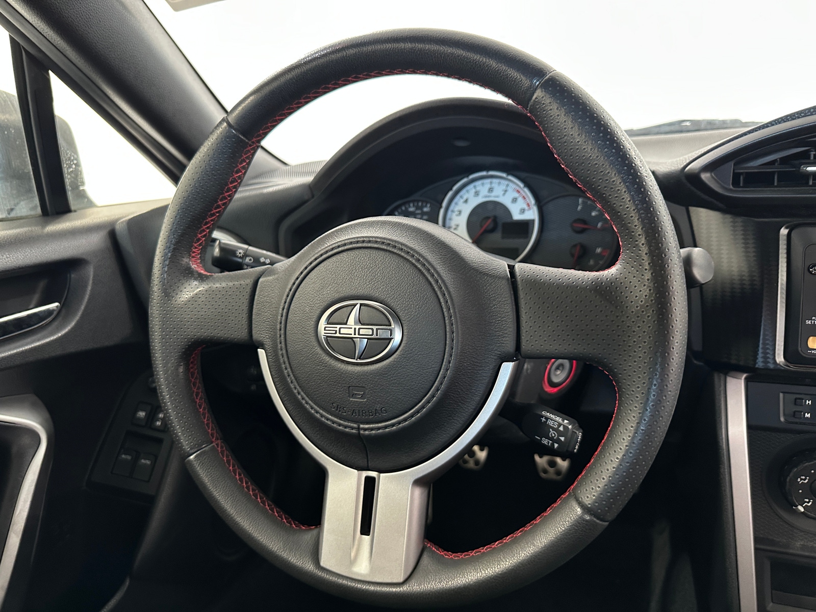 Thumbnail: 2013 Scion FR-S - 4
