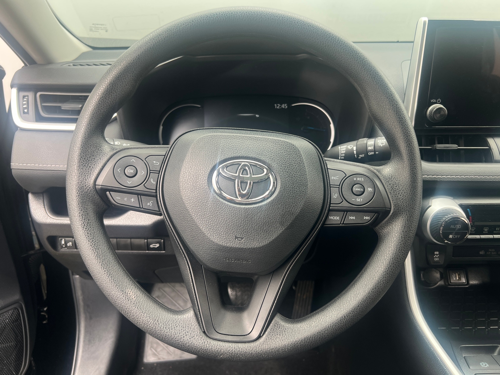 Thumbnail: 2025 Toyota RAV4 - 5