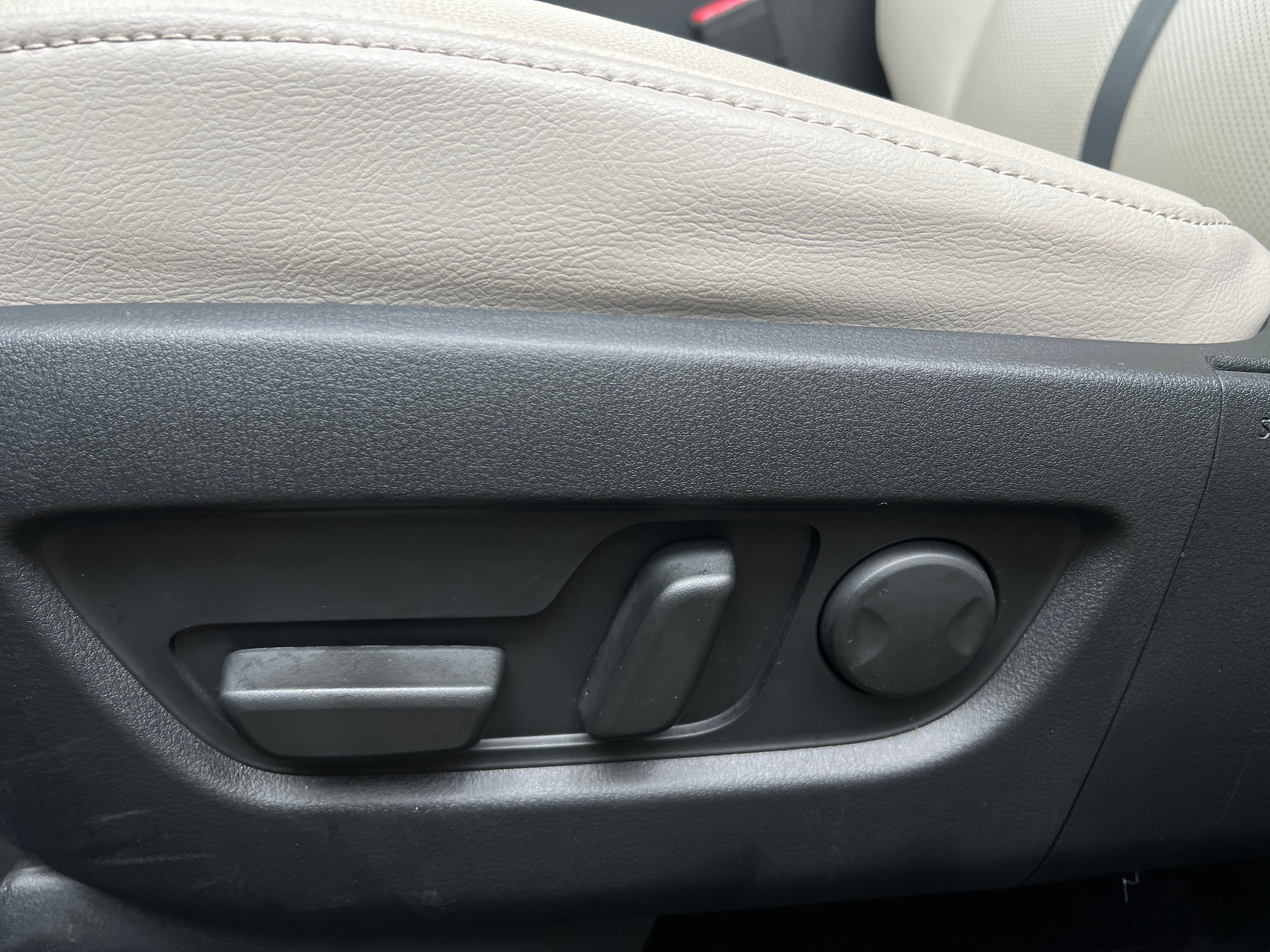 2026 Mazda CX-90 Preferred Package - Photo 13