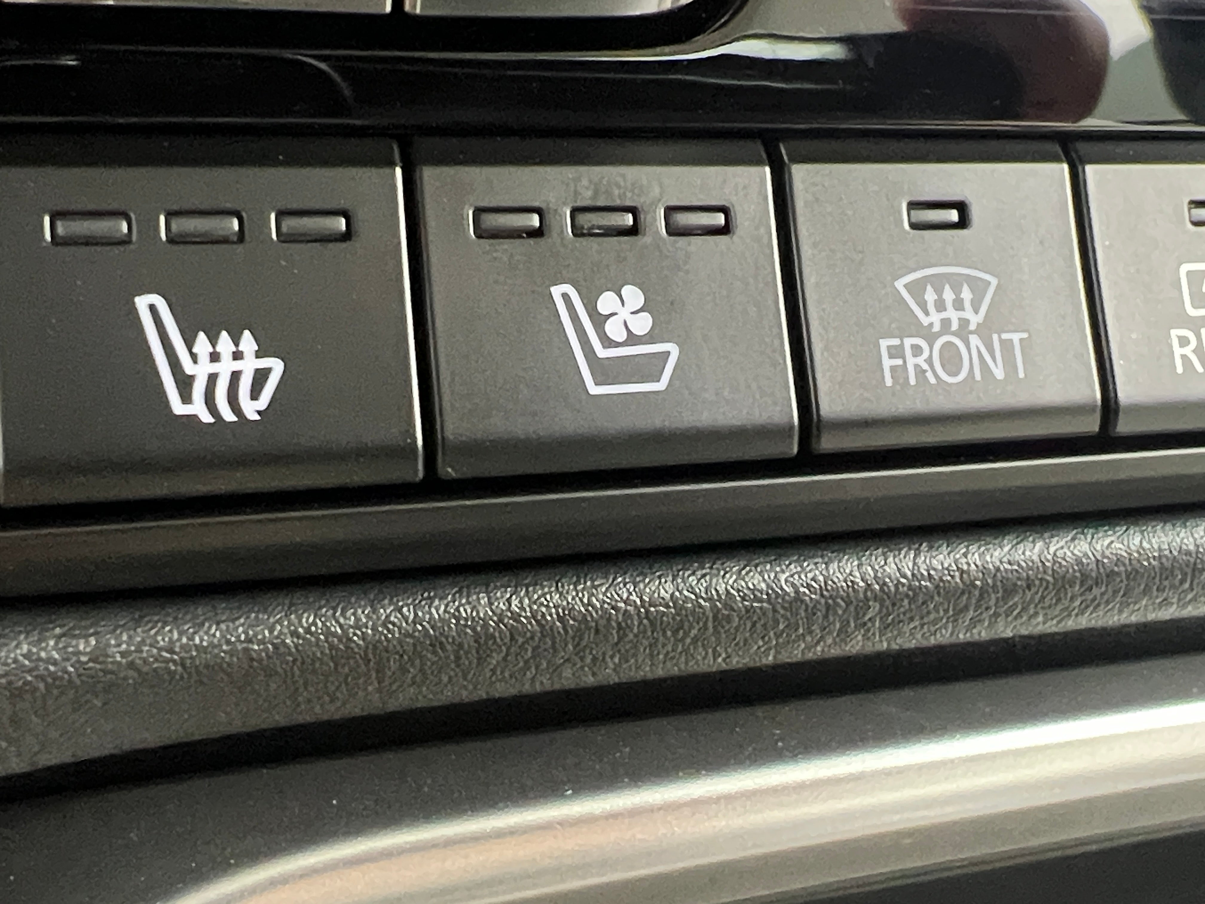 2026 Mazda CX-90 Preferred Package - Photo 12