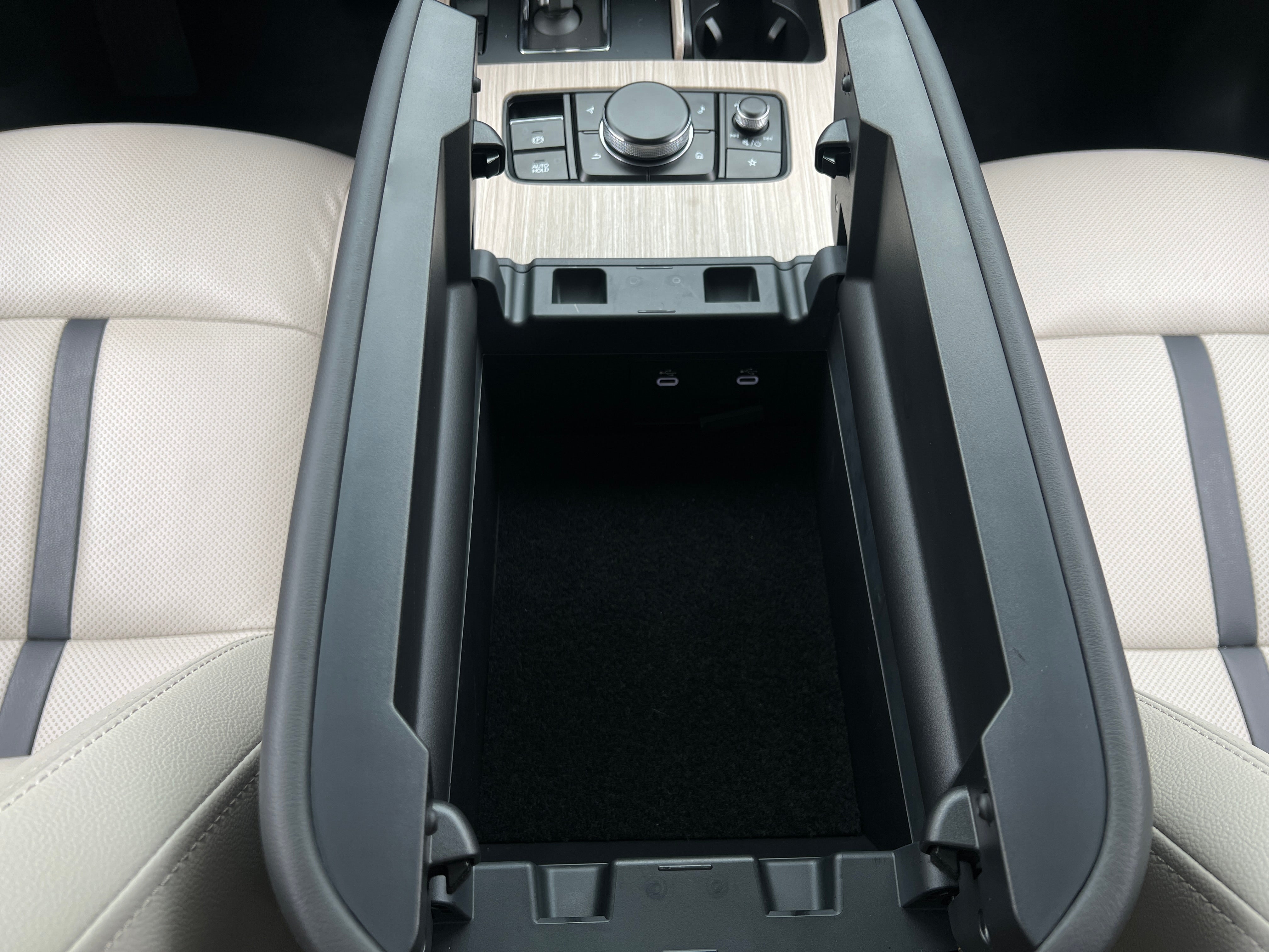 2026 Mazda CX-90 Preferred Package - Photo 21