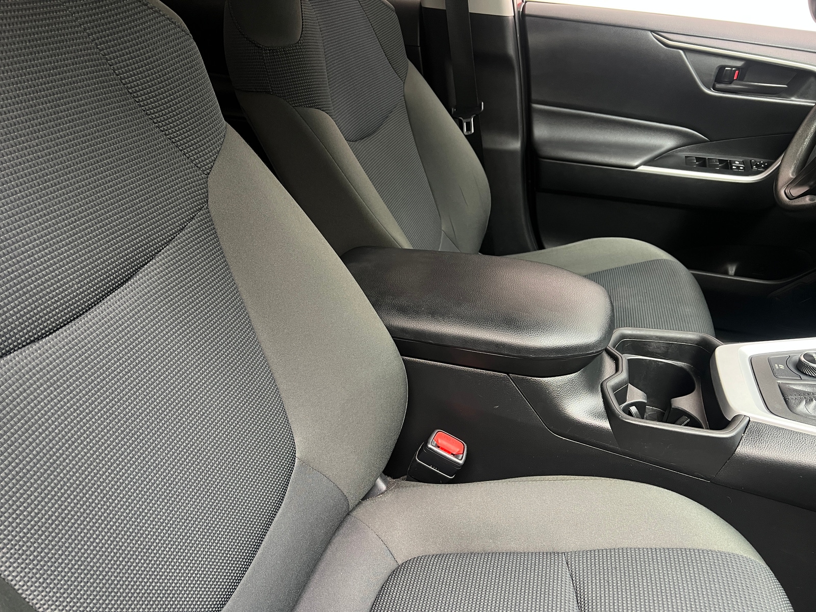 Thumbnail: 2021 Toyota RAV4 - 2