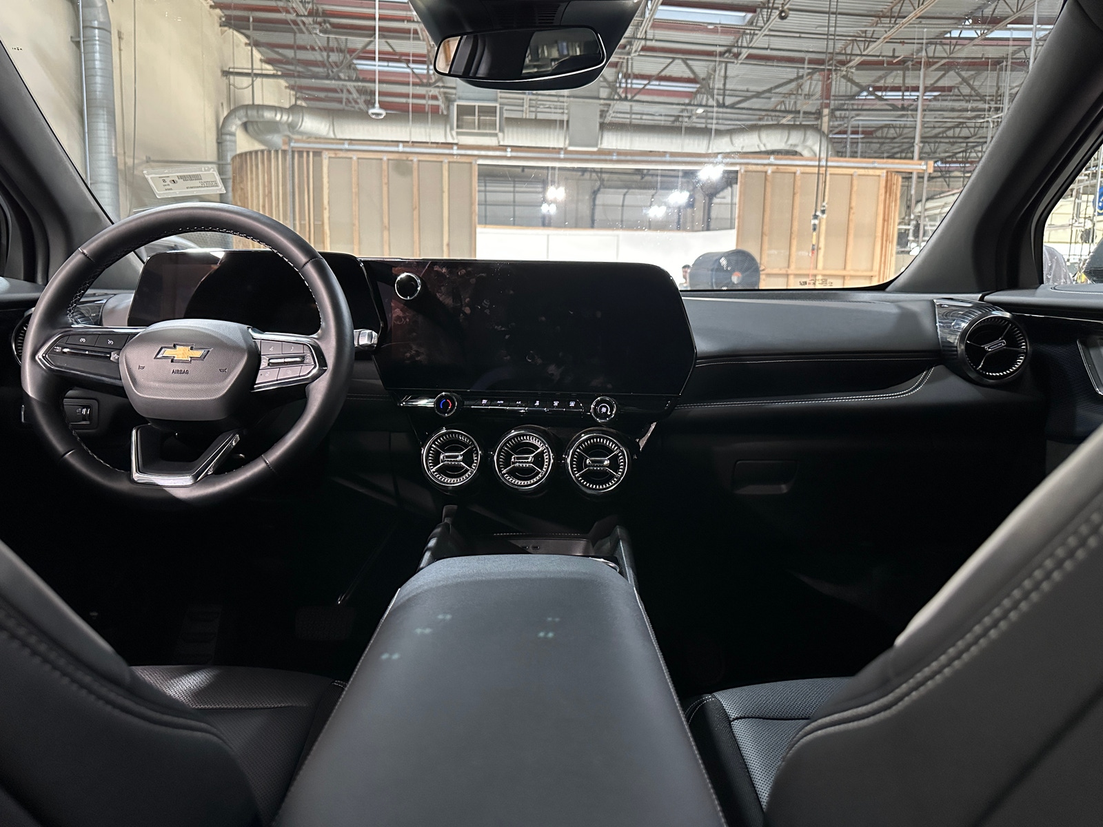 Thumbnail: 2024 Chevrolet Blazer EV - 2