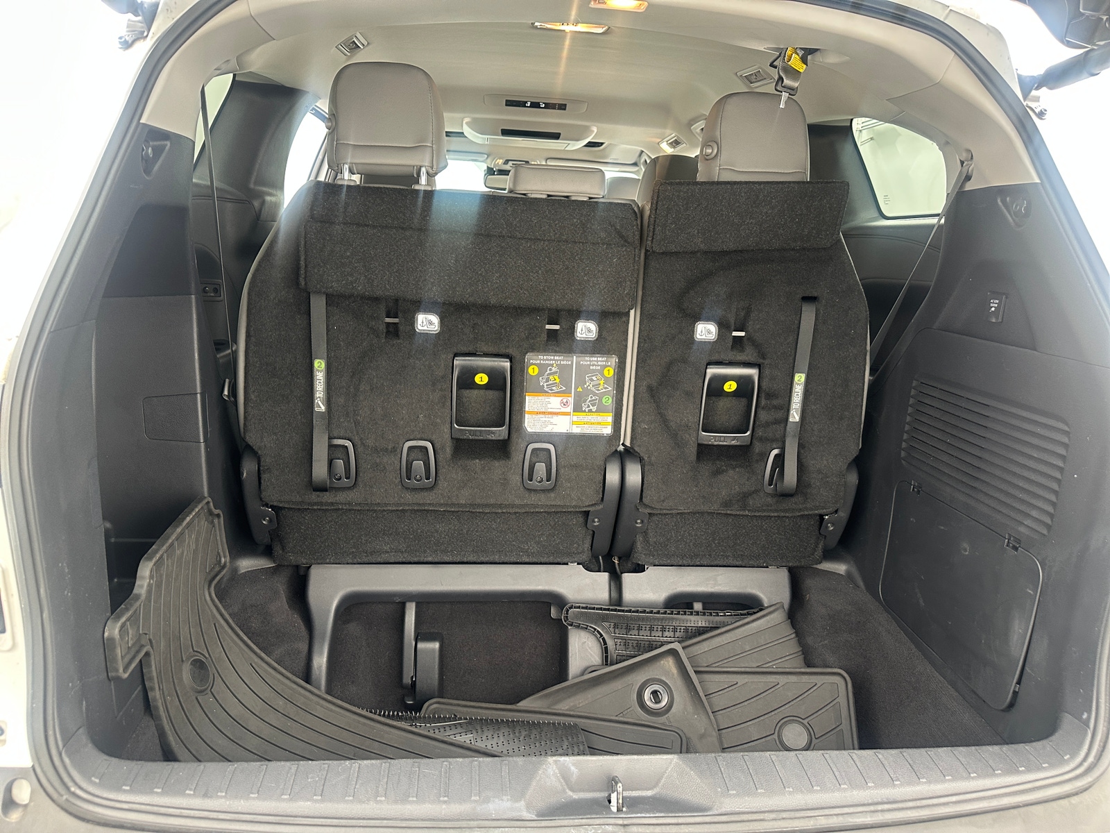 Thumbnail: 2025 Toyota Sienna - 6