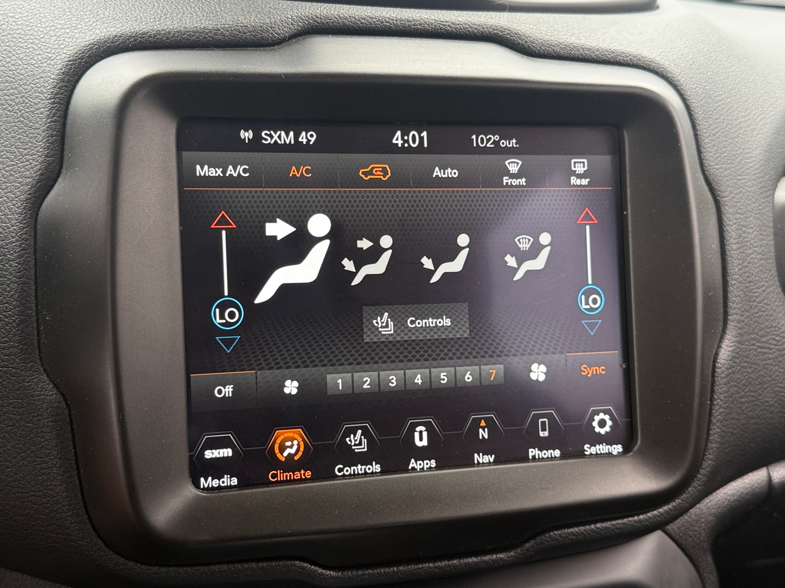 Thumbnail: 2023 Jeep Renegade - 4