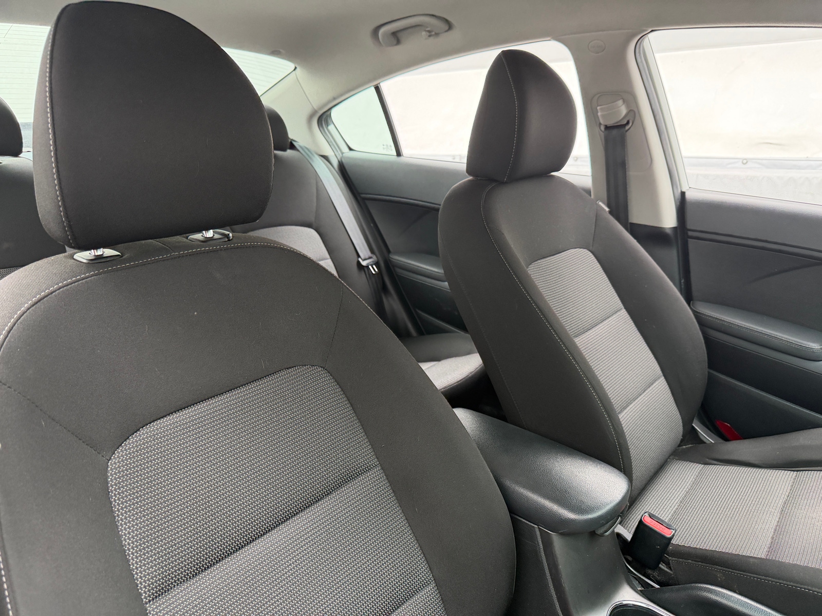 Thumbnail: 2018 Kia Forte - 2