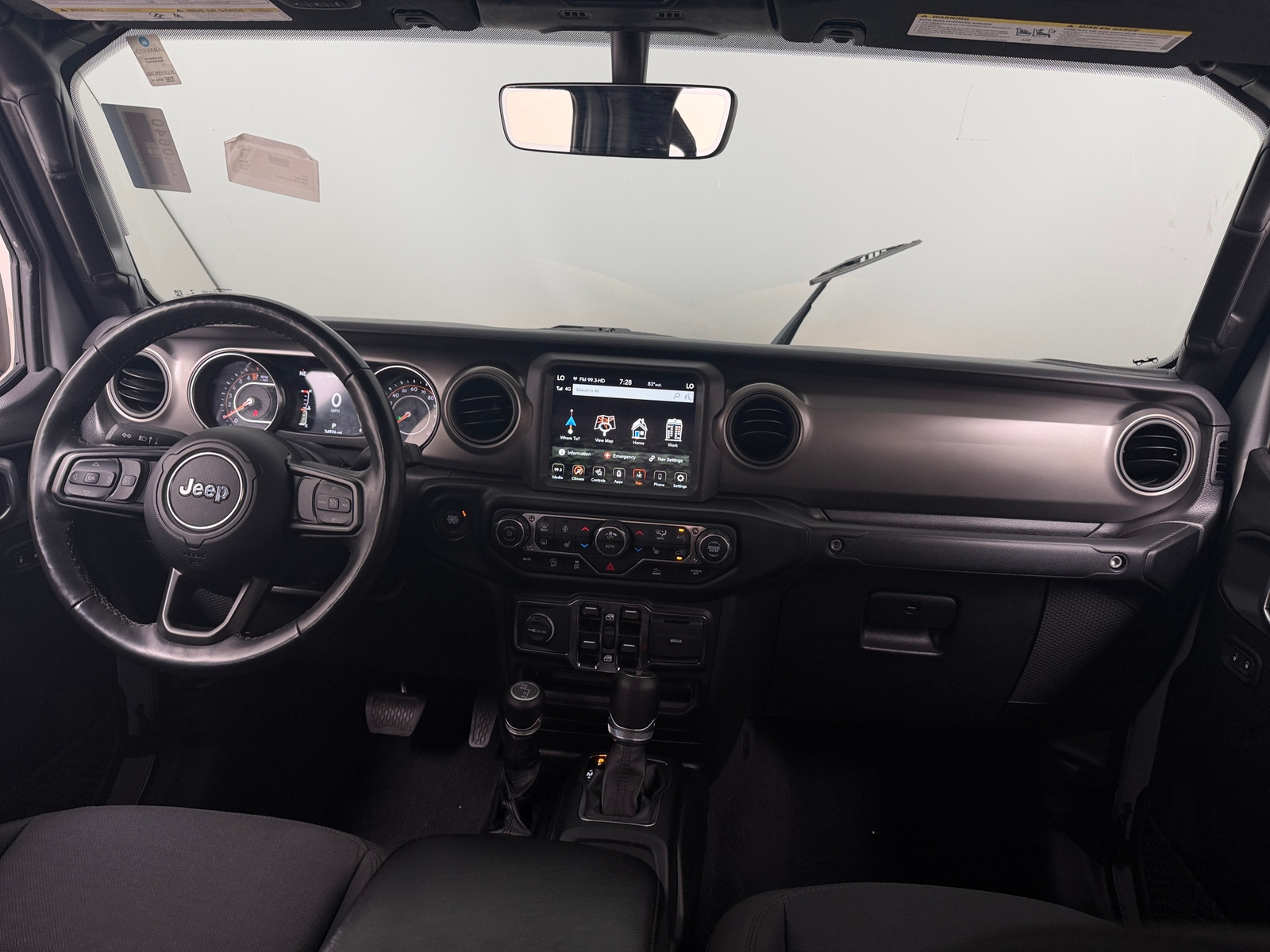 Thumbnail: 2022 Jeep Gladiator - 3