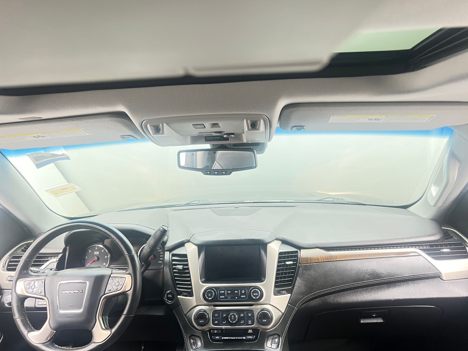 Thumbnail: 2018 GMC Yukon - 2