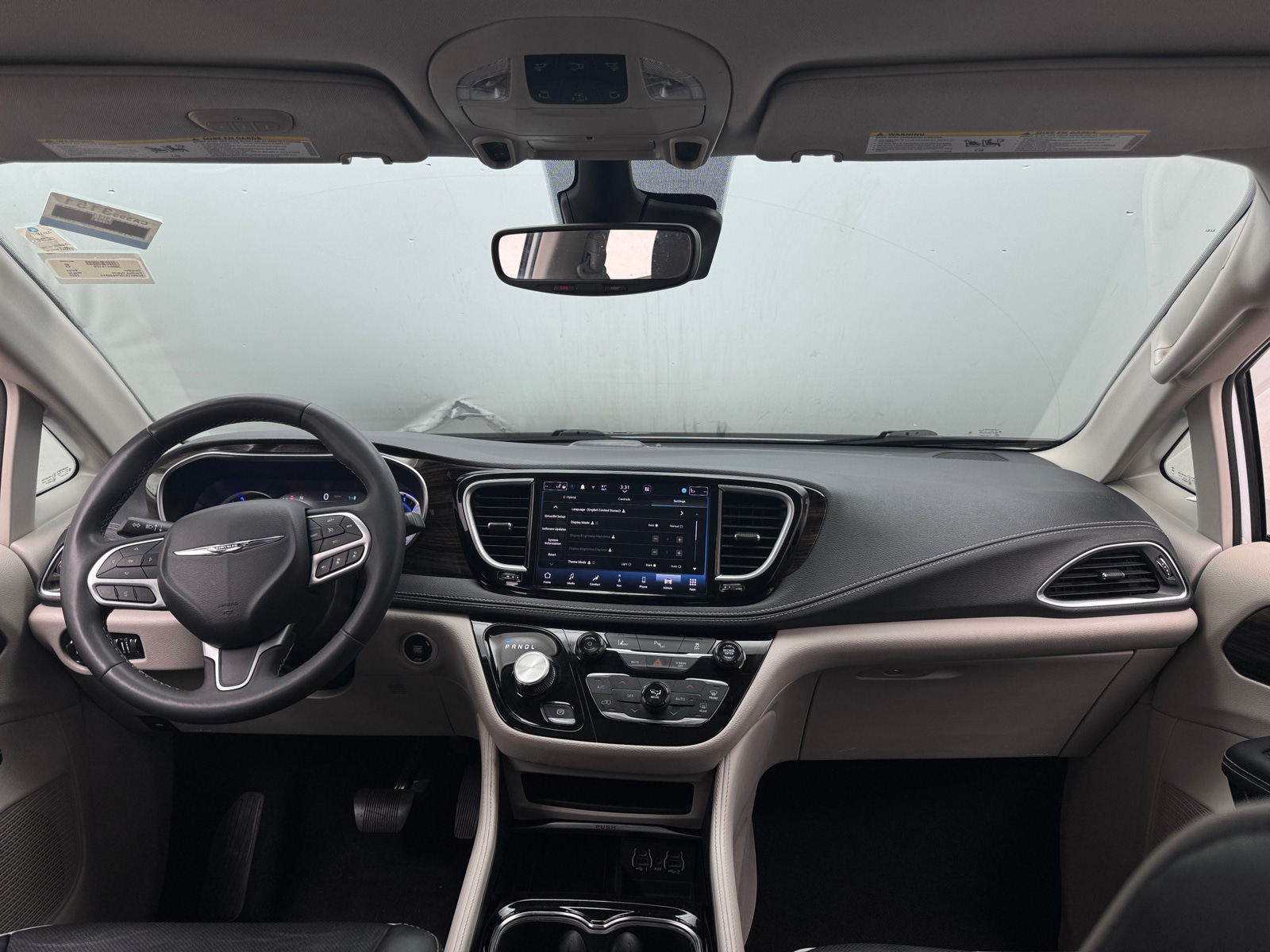 Thumbnail: 2023 Chrysler Pacifica - 2