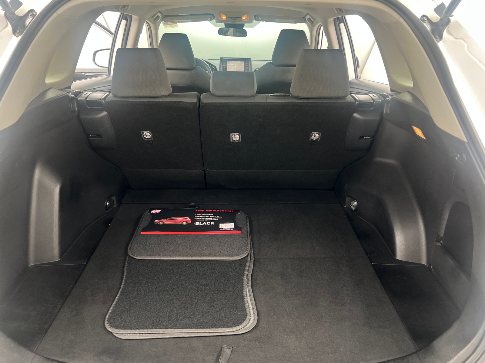 Thumbnail: 2021 Toyota RAV4 - 7
