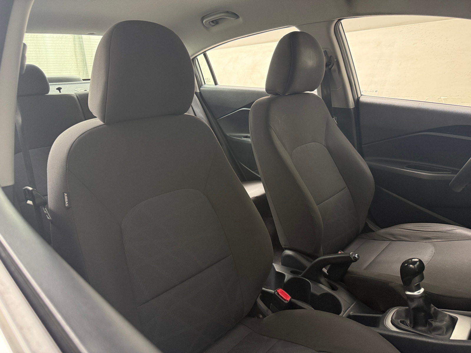 Thumbnail: 2017 Kia Rio - 2
