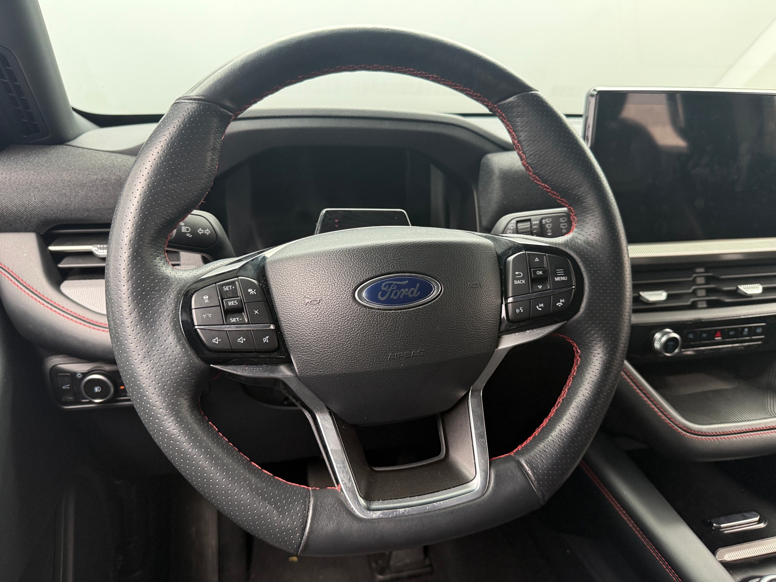 Thumbnail: 2025 Ford Explorer - 4