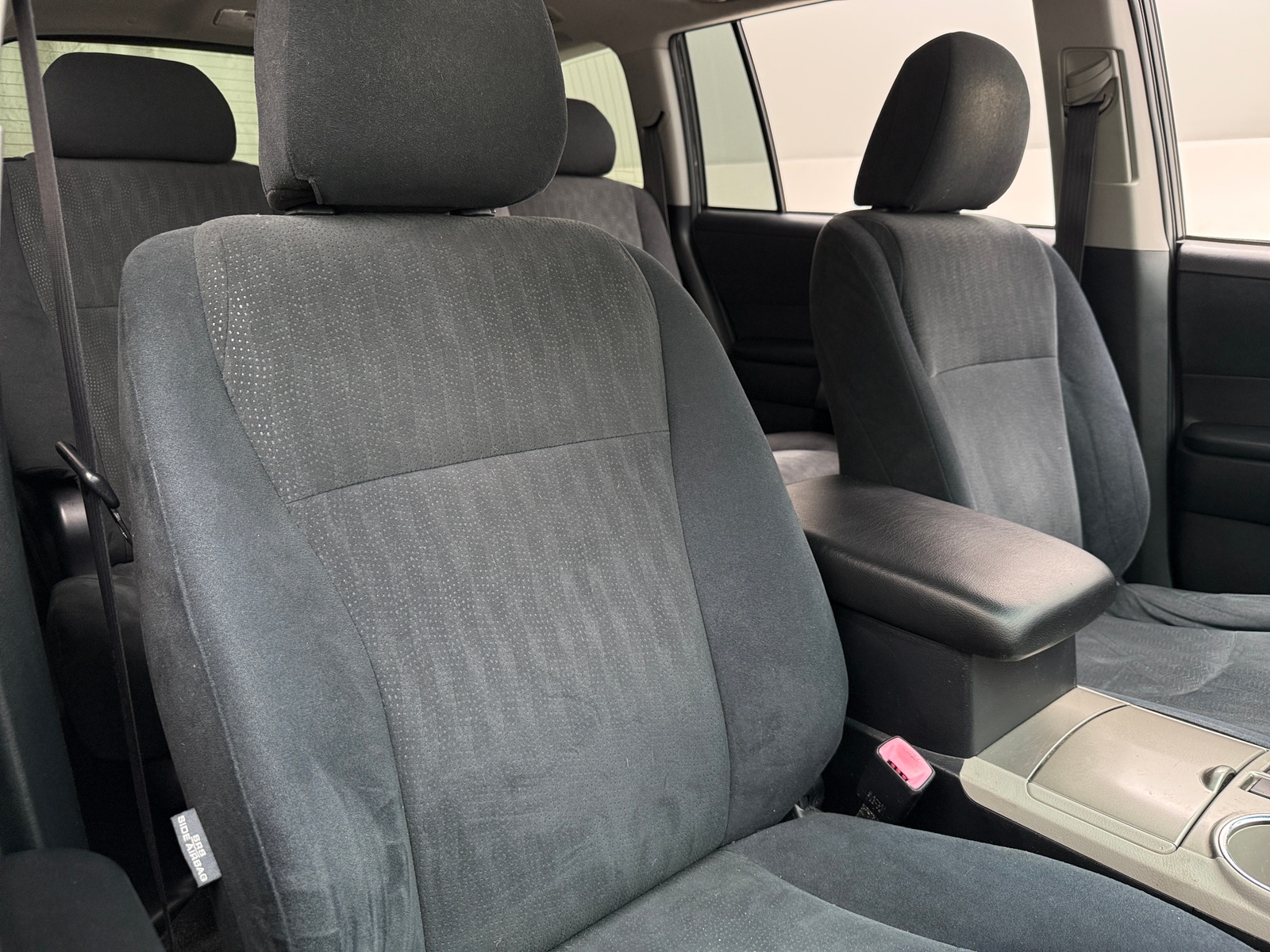 Thumbnail: 2010 Toyota Highlander - 2